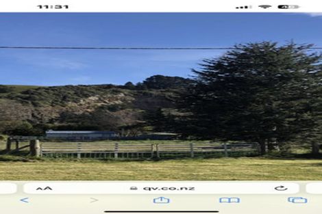 Photo of property in 75 Driver Street, Long Beach, Port Chalmers, 9081