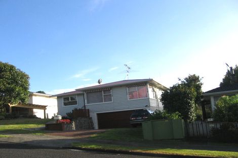 Photo of property in 7 Ensign Place, Hillcrest, Auckland, 0627