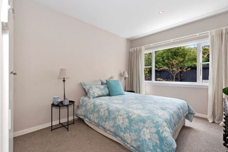 Photo of property in 8 Dunrobin Place, Avonhead, Christchurch, 8042