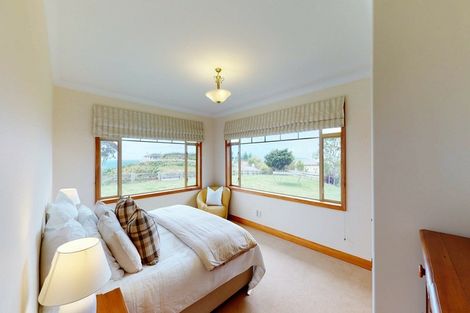 Photo of property in 30 Kaiangaroa Place, Bay View, Napier, 4104