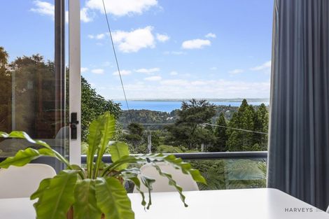 Photo of property in 94 Takahe Road, Titirangi, Auckland, 0604