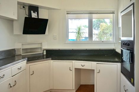 Photo of property in 97 Clovelly Road, Bucklands Beach, Auckland, 2012