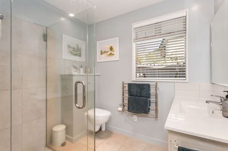 Photo of property in 2 Somerton Rise, Westmorland, Christchurch, 8025