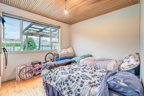 Photo of property in 13 Cumnock Street, Wallacetown, 9816