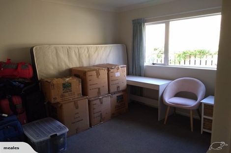 Photo of property in 10 Moonraker Place, Whitby, Porirua, 5024