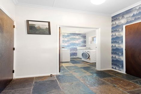 Photo of property in 146 Seaward Road, Edendale, 9825