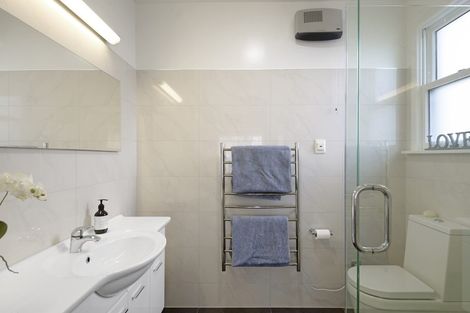 Photo of property in 60a Bryndwr Road, Bryndwr, Christchurch, 8052