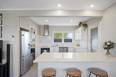 Photo of property in 15b Landscape Road, Pukekohe, 2120