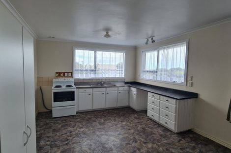 Photo of property in 7 Morgan Street, Castlecliff, Whanganui, 4501