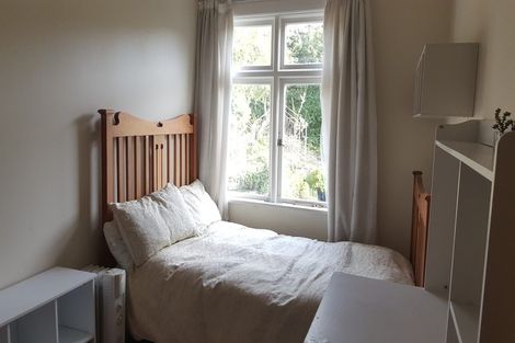 Photo of property in 28 Motu Street, Saint Clair, Dunedin, 9012