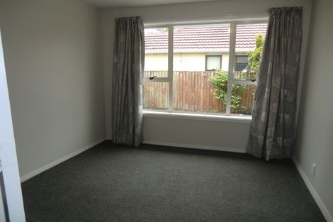 Photo of property in 1/70 Sawyers Arms Road, Northcote, Christchurch, 8052