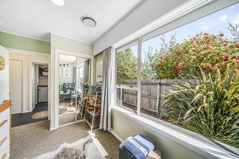 Photo of property in 10 Jocelyn Street, Casebrook, Christchurch, 8051