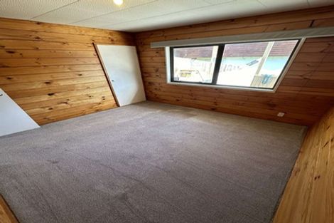 Photo of property in 1/25 Cron Avenue, Te Atatu South, Auckland, 0610