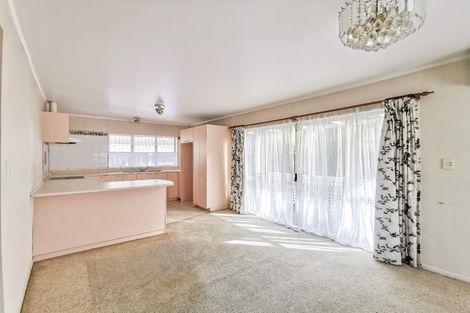 Photo of property in 27b Central Park Drive, Te Atatu South, Auckland, 0610