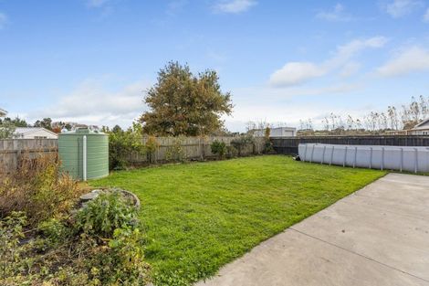 Photo of property in 2 Fagan Street, Sanson, 4817