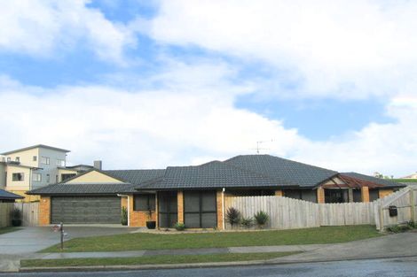 Photo of property in 20 Toomer Place, Beachlands, Auckland, 2018