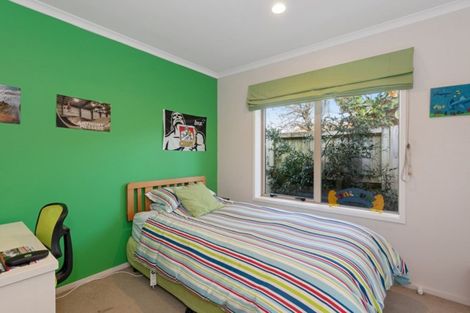 Photo of property in 27 Whitney Place, Rototuna North, Hamilton, 3210