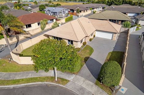 Photo of property in 17 Coles Cove, Papamoa Beach, Papamoa, 3118