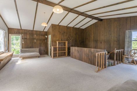 Photo of property in 31 Holyoake Crescent, Avalon, Lower Hutt, 5011