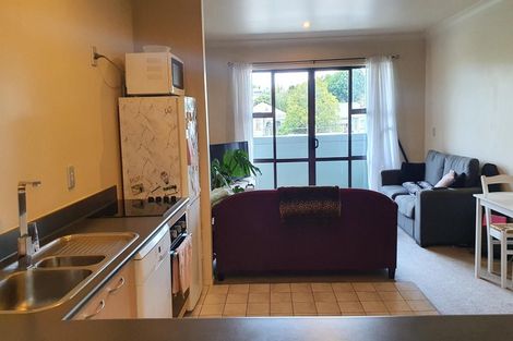 Photo of property in 222/3 Morningside Drive, Morningside, Auckland, 1025