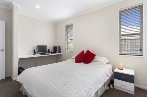 Photo of property in 15 Sovereign Boulevard, Kaiapoi, 7630