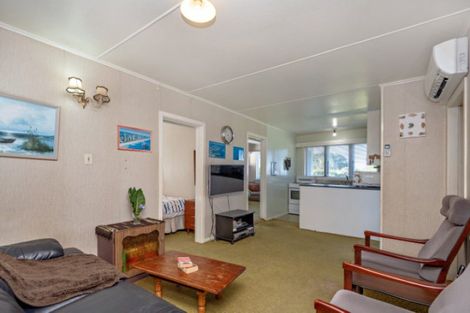 Photo of property in 21 West End Road, Ohope, 3121