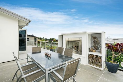 Photo of property in 16 Quarry Hill Terrace, Kennedys Bush, Christchurch, 8025
