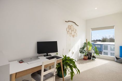 Photo of property in 31 Reynolds Place, Papamoa Beach, Papamoa, 3118