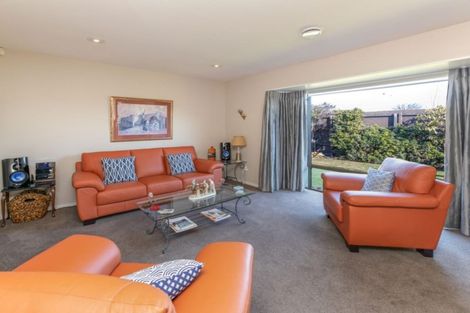 Photo of property in 45 Munro Street, Redwood, Christchurch, 8051