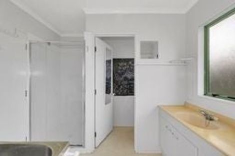 Photo of property in 67 Rangeview Road, Sunnyvale, Auckland, 0612