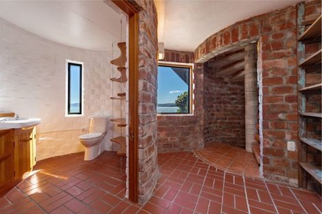 Photo of property in 759 Marine Drive, Eastbourne, Lower Hutt, 5013