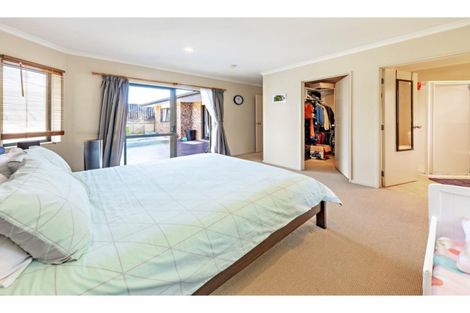 Photo of property in 15 Killeen Place, Flat Bush, Auckland, 2019