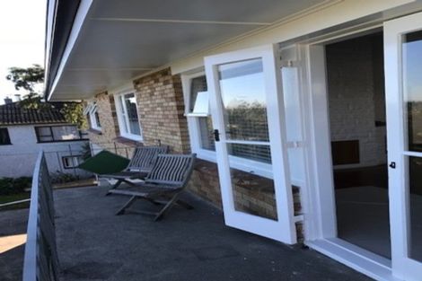 Photo of property in 74 Forest Lake Road, Forest Lake, Hamilton, 3200