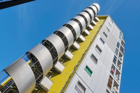 Photo of property in Scotia Tower Apartments, 7e/8 Scotia Place, Auckland Central, Auckland, 1010