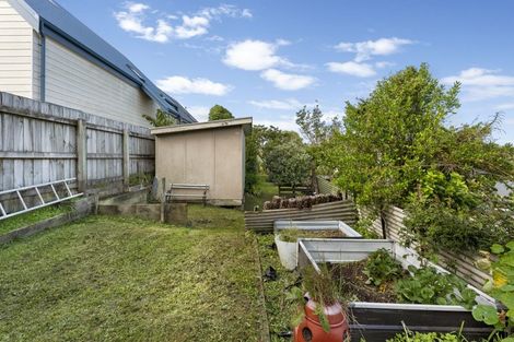 Photo of property in 28 Tarawera Road, Johnsonville, Wellington, 6037
