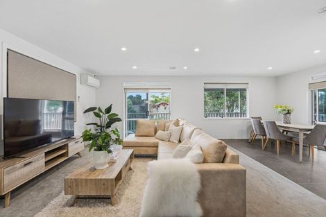 Photo of property in 7a Sailfish Drive, West Harbour, Auckland, 0618