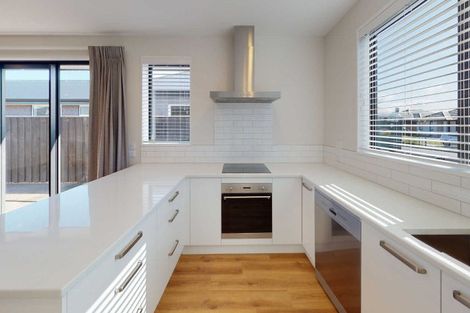 Photo of property in 14 Broadway Parade, Rolleston, 7615