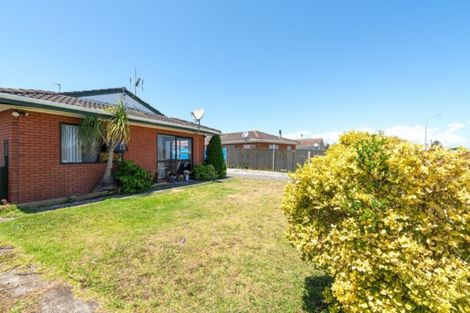 Photo of property in 87 Calthorp Close, Favona, Auckland, 2024