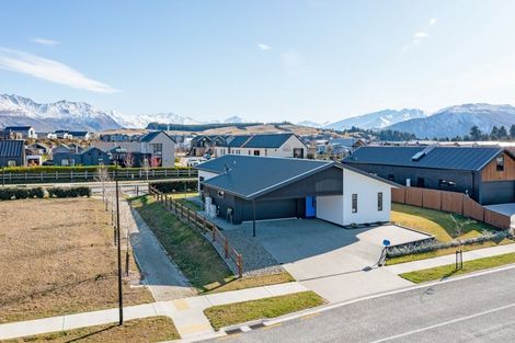 Photo of property in 37 Pounamu Avenue, Albert Town, Wanaka, 9305