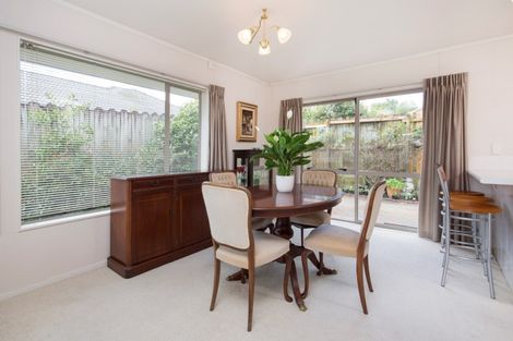 Photo of property in 1/16 Keswick Close, Northpark, Auckland, 2013