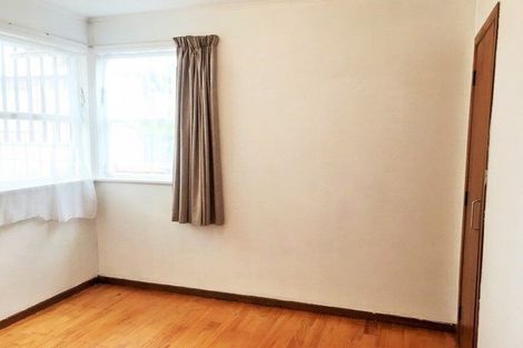 Photo of property in 1/24 Edinburgh Avenue, Rosehill, Papakura, 2113