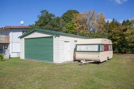 Photo of property in 60 Captain Cook Road, Cooks Beach, Whitianga, 3591