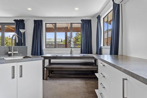 Photo of property in 5 Gilbert Street, Amberley, 7410