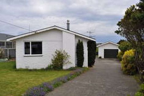 Photo of property in 42 Enniskillen Street, Clifton, Invercargill, 9812