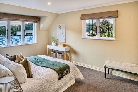 Photo of property in 13 Ramsey Place, Karori, Wellington, 6012