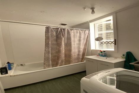 Photo of property in 41 Home Street, Mount Victoria, Wellington, 6011