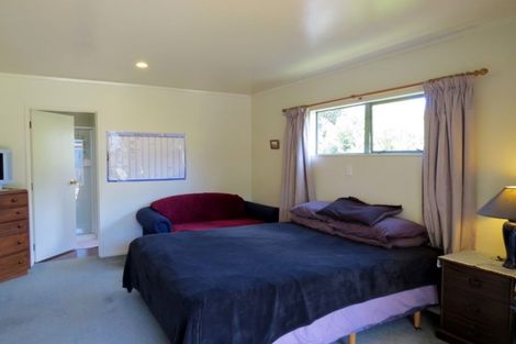 Photo of property in 210 Edward Street, Coromandel, 3506
