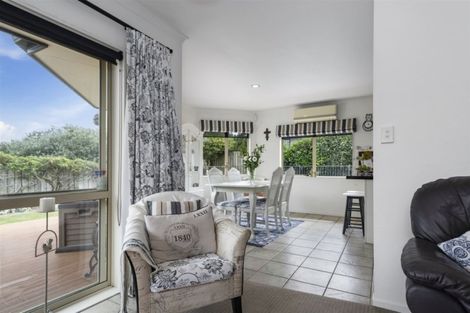 Photo of property in 16 Nivarna Way, Ohauiti, Tauranga, 3112