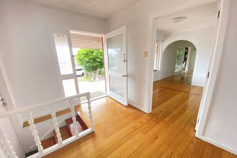 Photo of property in 41 Tudor Road, Henderson, Auckland, 0610