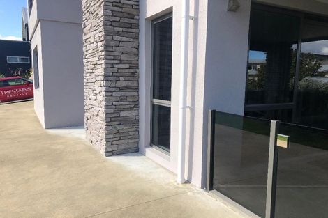 Photo of property in 2 Botanical Heights Drive, Waipahihi, Taupo, 3330